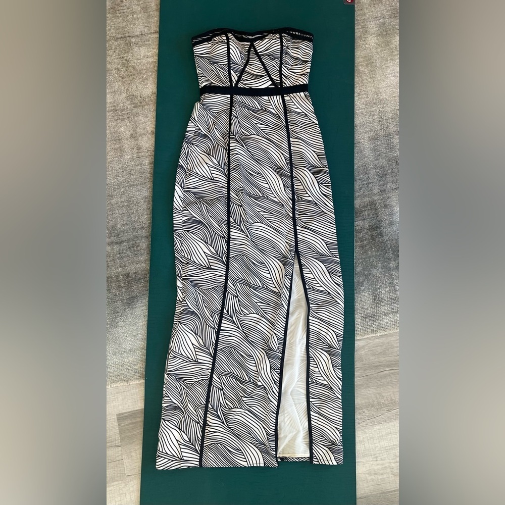 BCBGMaxAzria Strapless Slit Gown Elin Maxi Dress Sz 4 Bustier Womens Black White